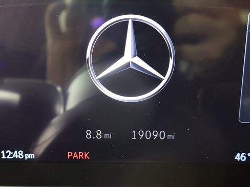 Used 2023 Mercedes-Benz S 500 S 500 image 48