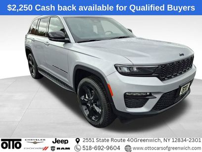 New 2025 Jeep Grand Cherokee Limited w/ Black Appearance Package