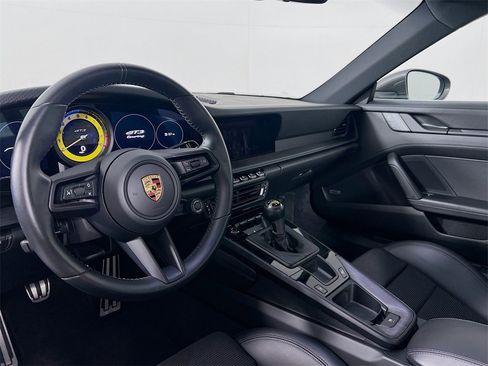 Certified 2022 Porsche 911 GT3 image 4