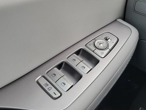 Used 2025 Hyundai Palisade SEL FWD image 23