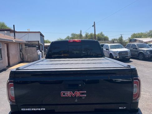 Used 2018 GMC Sierra 1500 SLT AWD/4WD image 49