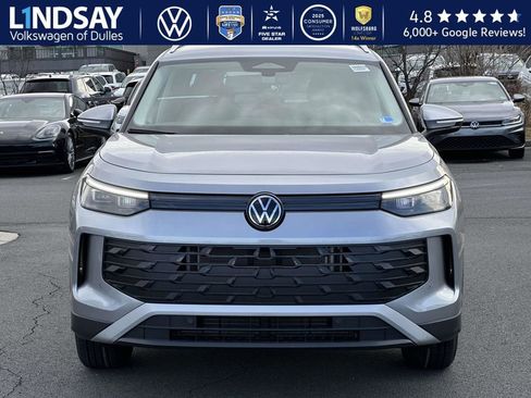 New 2026 Volkswagen Tiguan S image 2