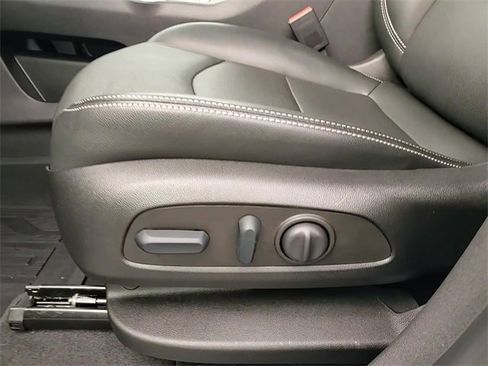 Certified 2022 GMC Terrain SLT w/ LPO, Floor Liner Package image 14