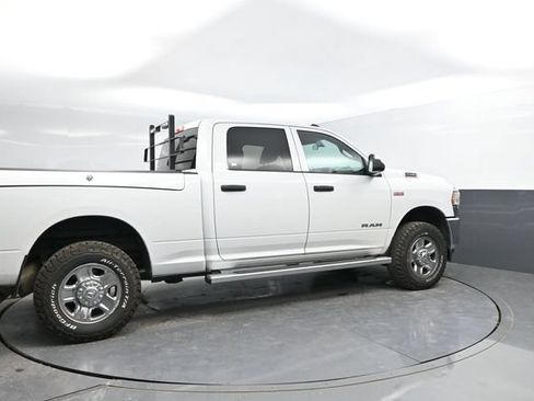 Used 2021 RAM 2500 Tradesman w/ Chrome Appearance Group AWD/4WD image 2
