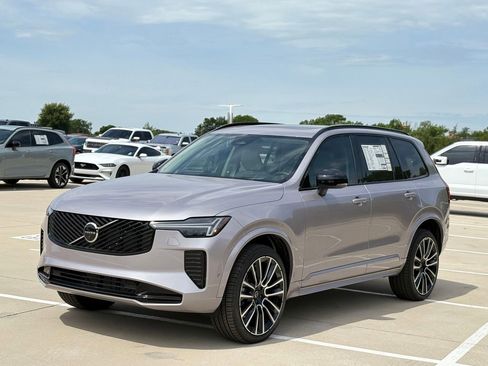 New 2026 Volvo XC90 B6 Ultra w/ Protection Package Premier AWD/4WD image 3