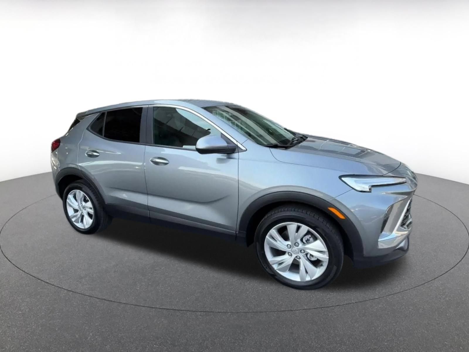 Used 2026 Buick Encore GX Preferred FWD image 2