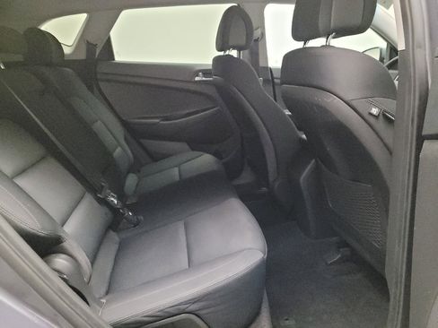 Used 2017 Hyundai Tucson SE FWD image 19