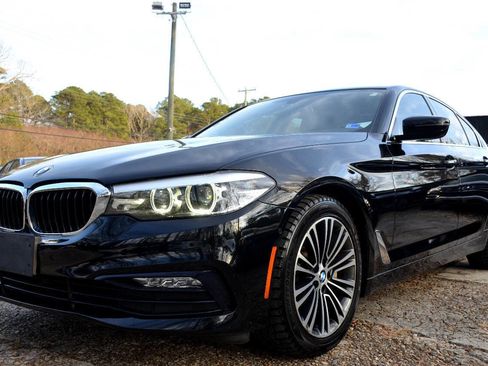 Used 2017 BMW 530i image 2