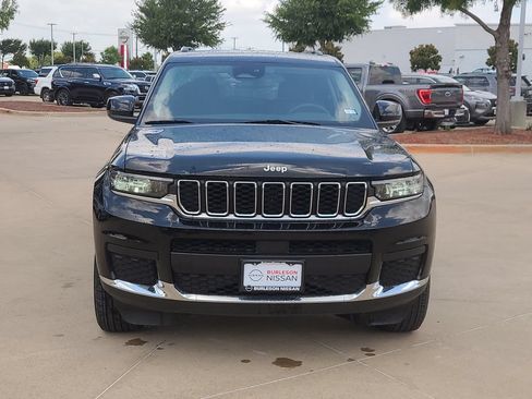 Used 2023 Jeep Grand Cherokee L Laredo RWD image 5