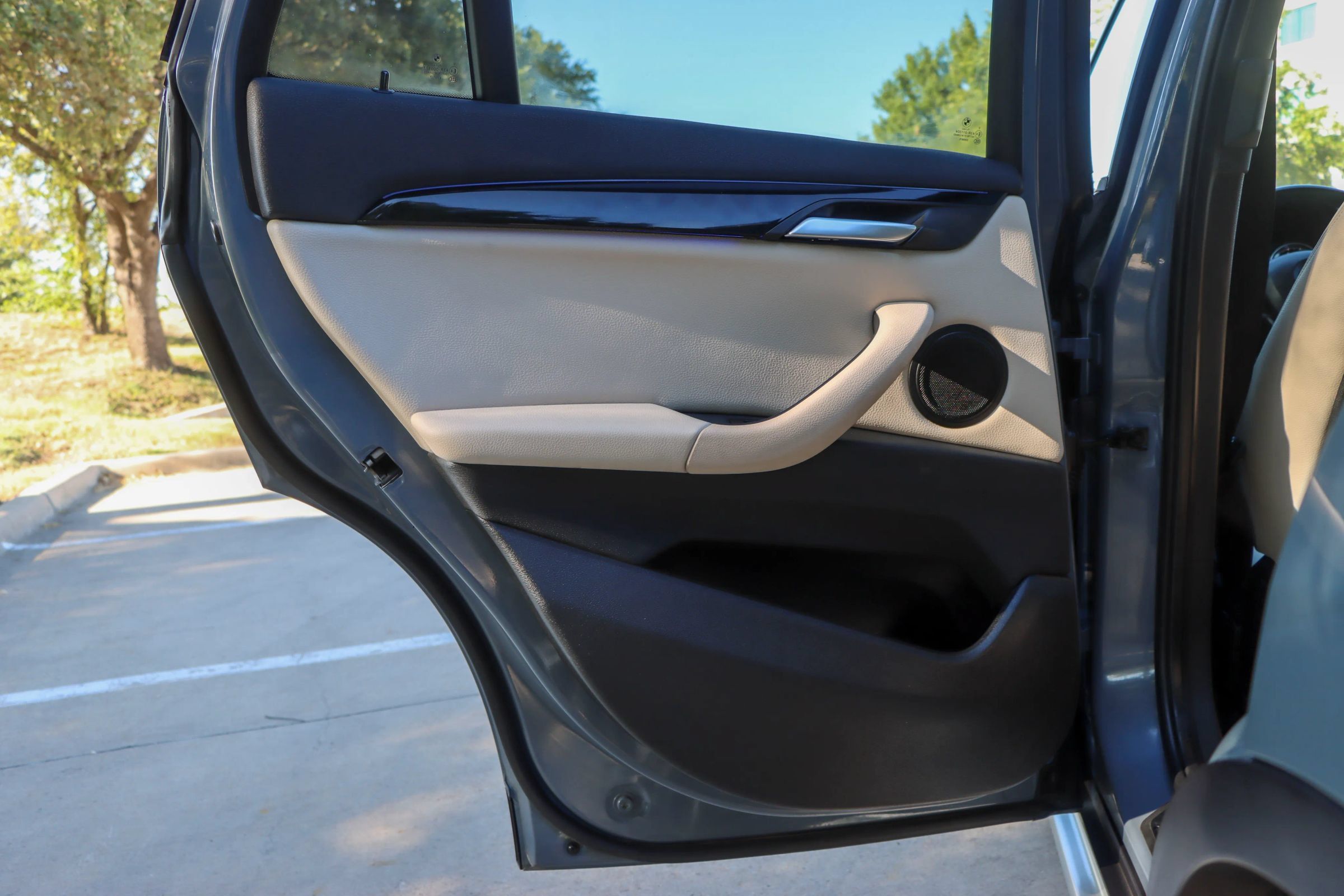 Used 2021 BMW X1 sDrive28i w/ Convenience Package FWD image 12