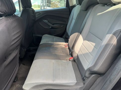 Used 2019 Ford Escape S FWD image 5