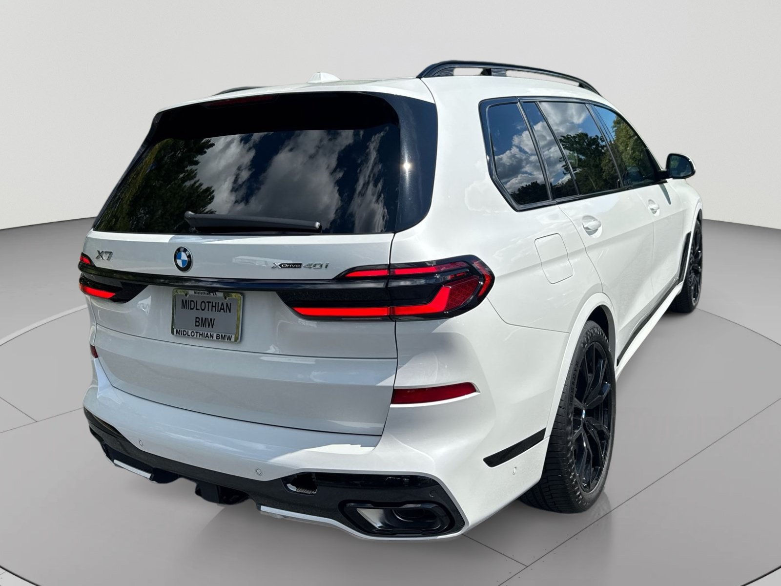 New 2027 BMW X7 xDrive40i w/ M Sport Package AWD/4WD image 31