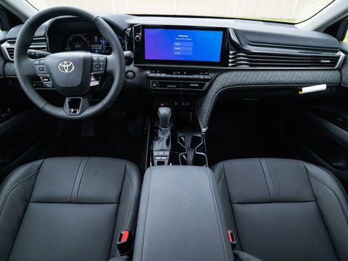 New 2026 Toyota Camry XLE image 12