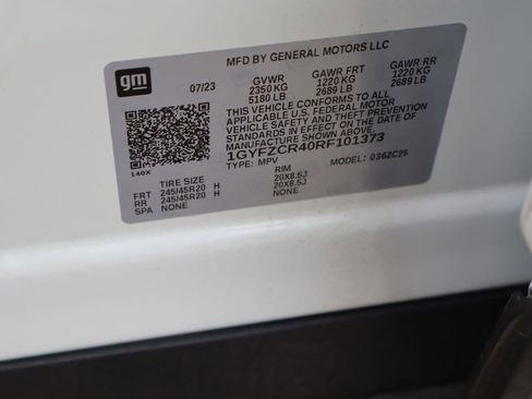 Used 2024 Cadillac XT4 Premium Luxury FWD image 30