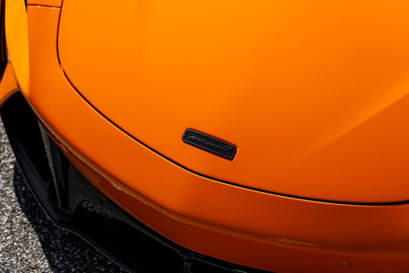 Used 2025 McLaren Artura RWD image 11