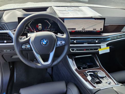 New 2026 BMW X5 xDrive50e AWD/4WD image 11