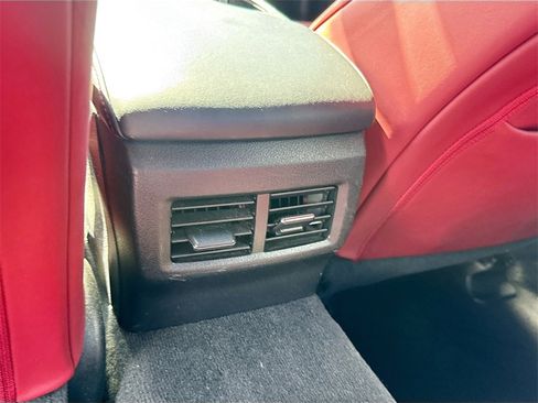 Used 2019 Lexus IS 300 image 28