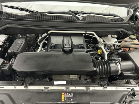 Used 2024 Chevrolet Colorado Trail Boss w/ Technology Package AWD/4WD image 26