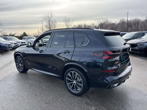New 2026 BMW X5 xDrive40i w/ M Sport Package AWD/4WD image 5