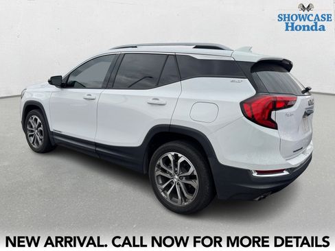 Used 2020 GMC Terrain SLT w/ Preferred Package image 4