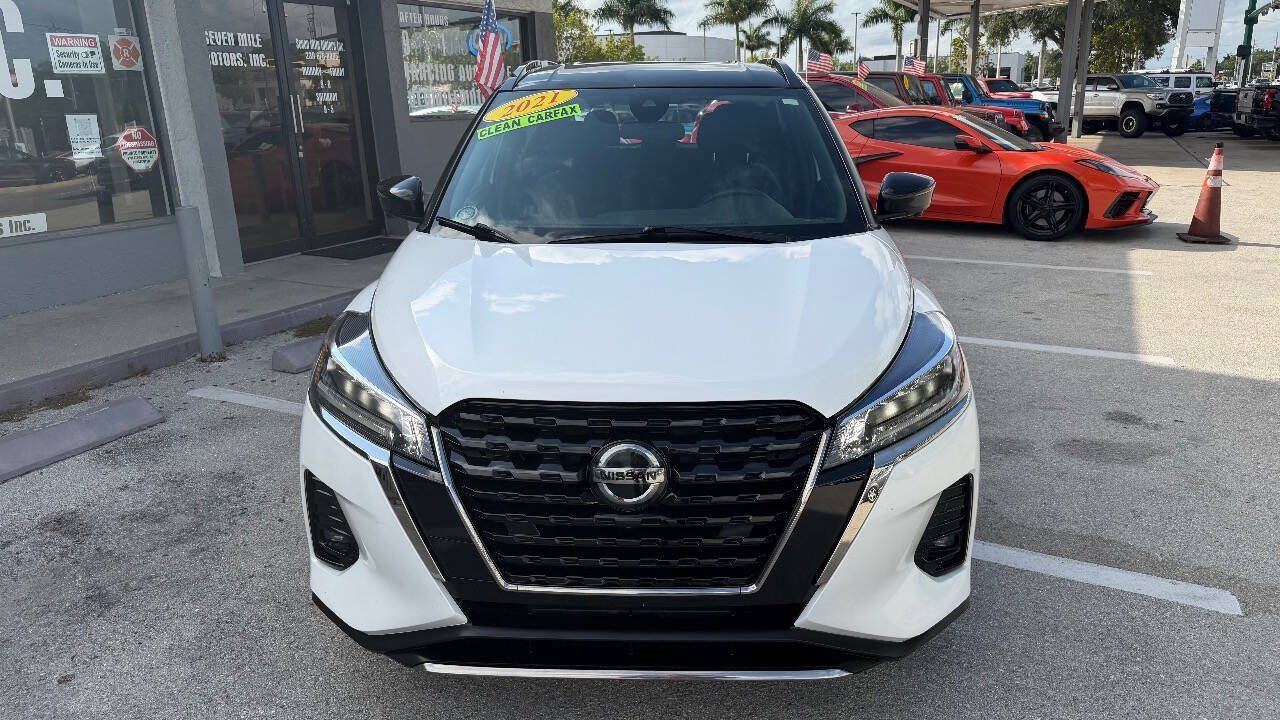 Used 2021 Nissan Kicks SR FWD image 2