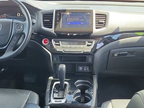 Used 2019 Honda Ridgeline RTL-E image 5