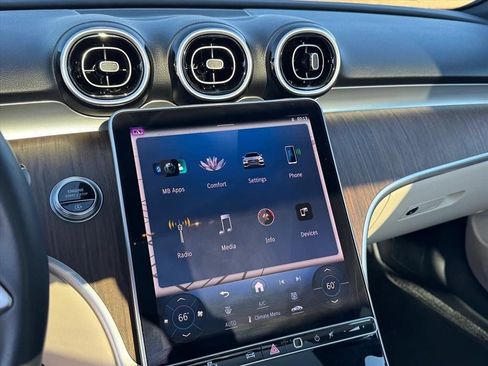 Used 2024 Mercedes-Benz C 300 4MATIC Sedan image 23