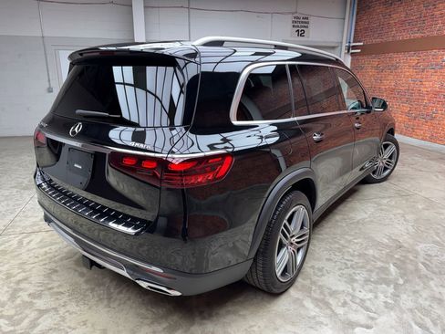 New 2025 Mercedes-Benz GLS 450 4MATIC image 5