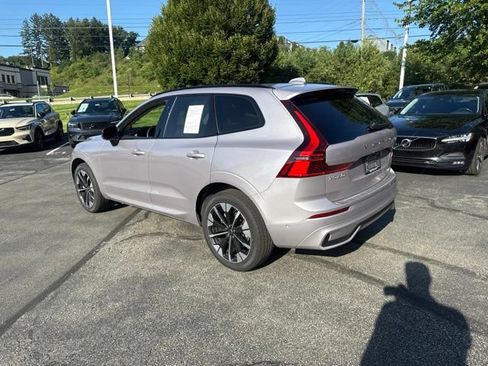 Used 2026 Volvo XC60 B5 Plus w/ Protection Package Premier AWD/4WD image 4