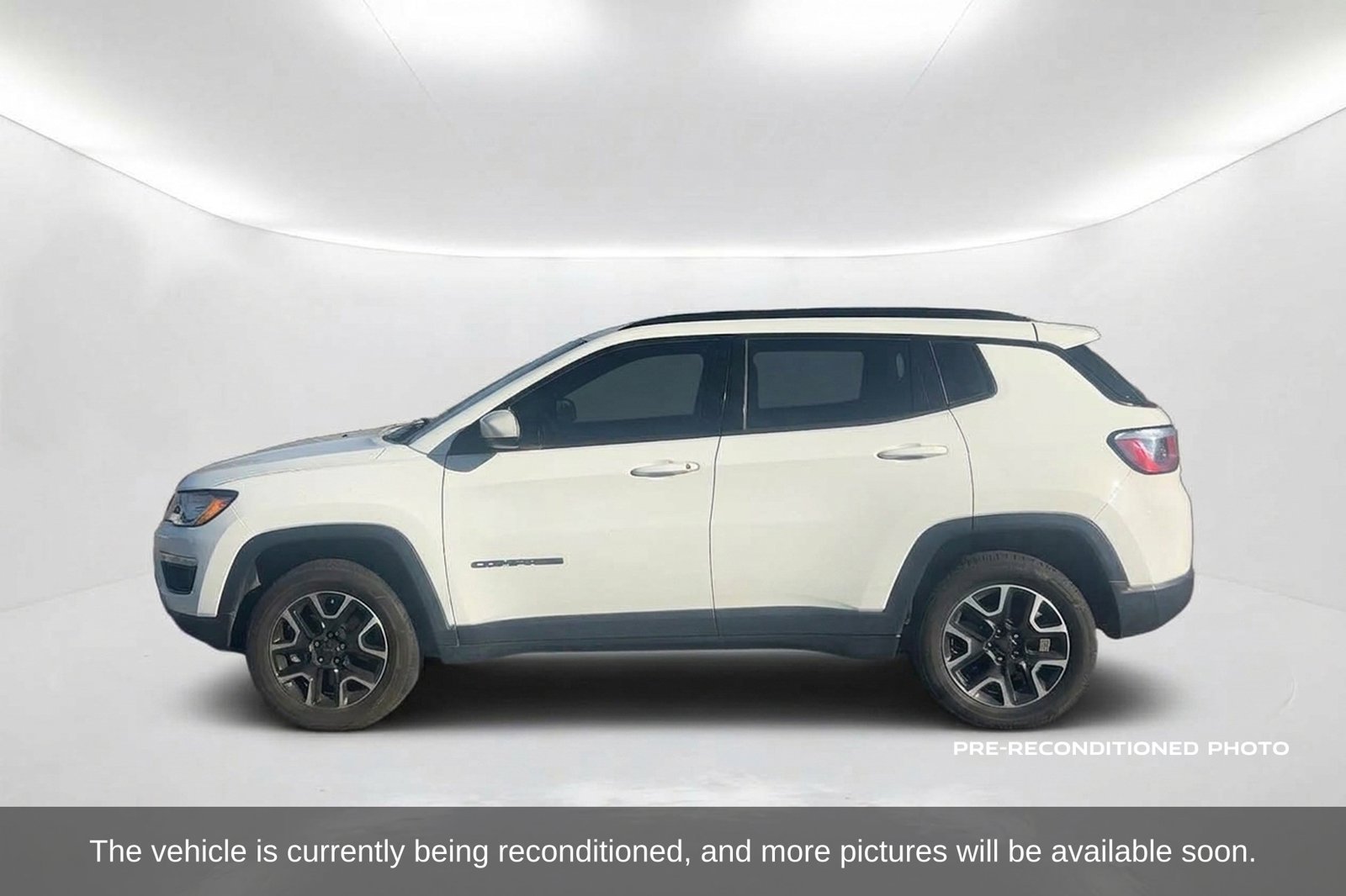 Used 2020 Jeep Compass Sport AWD/4WD image 9