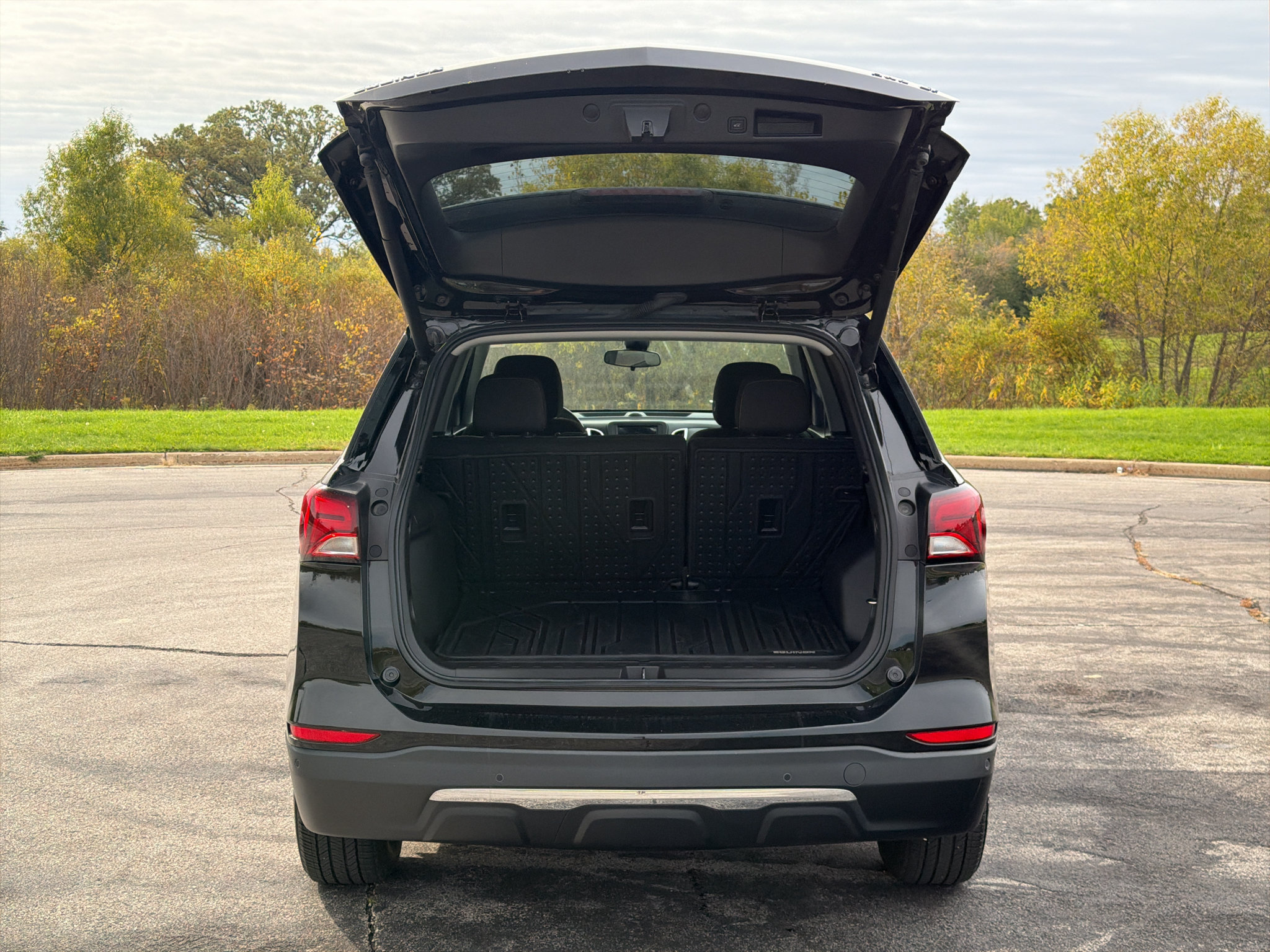 Used 2024 Chevrolet Equinox LT w/ LPO, Floor Liner Package AWD/4WD image 33