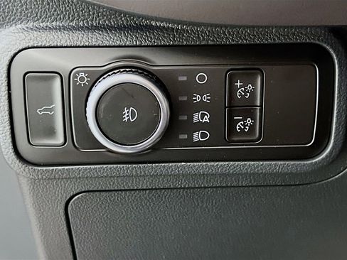 New 2026 Ford Explorer Platinum image 21