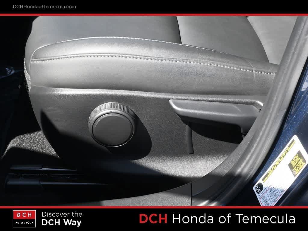 Used 2022 MAZDA CX-30 AWD 2.5 S w/ Select Package image 17