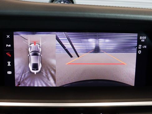 Used 2024 Porsche 911 Carrera GTS w/ Premium Package image 23