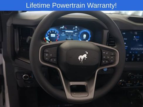 New 2025 Ford Bronco 4-Door image 21