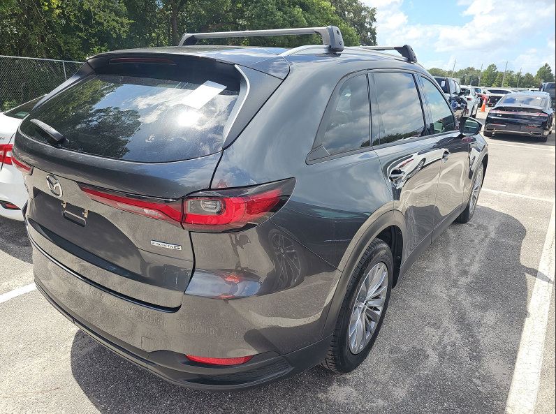 Used 2024 MAZDA CX-90 3.3 Turbo w/ Preferred Plus AWD/4WD image 2