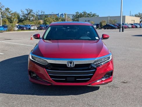 Used 2021 Honda Accord Touring image 8