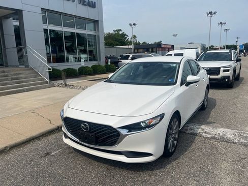 Used 2022 MAZDA MAZDA3 s FWD image 7