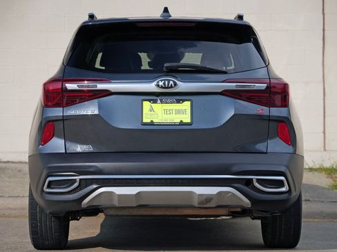 Used 2021 Kia Seltos S FWD image 10