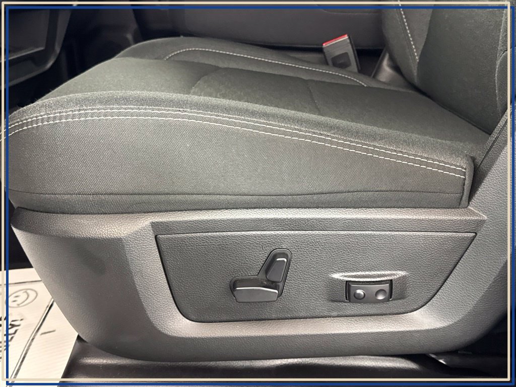 Certified 2026 RAM 2500 Big Horn AWD/4WD image 31
