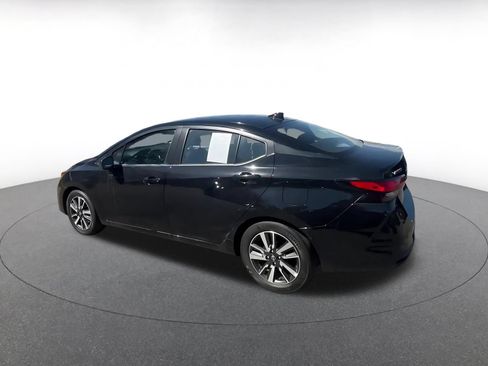 Used 2025 Nissan Versa SV FWD image 10