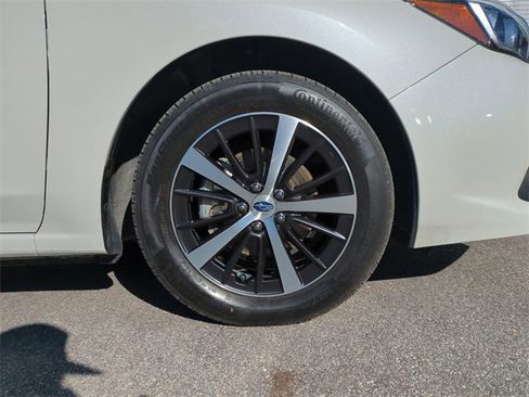 Used 2023 Subaru Impreza Premium image 11