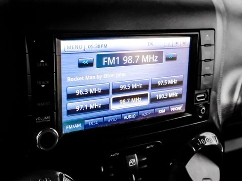 Used 2017 Jeep Wrangler Unlimited Sport w/ Quick Order Package 24S AWD/4WD image 34