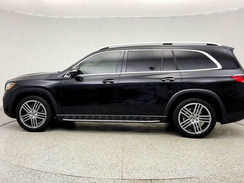 Used 2024 Mercedes-Benz GLS 450 4MATIC image 8