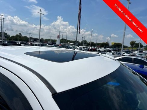 Used 2025 GMC Sierra 1500 AT4X AWD/4WD image 5