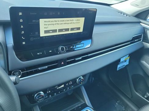 New 2026 Mitsubishi Outlander ES FWD image 27