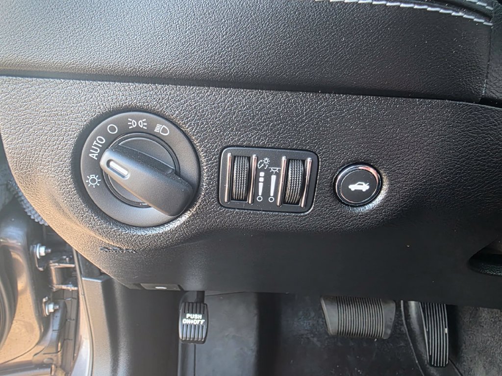 Used 2023 Dodge Charger SRT Hellcat w/ Harman/Kardon Audio Group RWD image 19