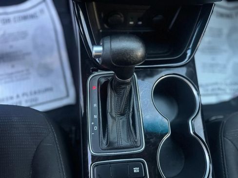 Used 2014 Kia Sorento LX image 15