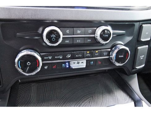 Certified 2024 Ford F350 Platinum AWD/4WD image 25