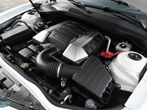 Used 2011 Chevrolet Camaro SS w/ RS Package image 10